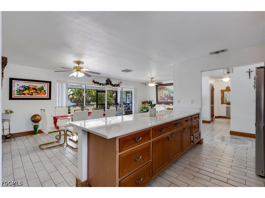 1522 Shelby Parkway Cape Coral FL 33904 2026019745 image7