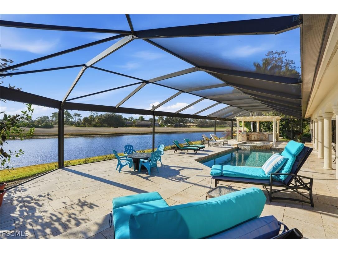 15220 Kilbirnie Drive Fort Myers FL 33912 2026006920 image2