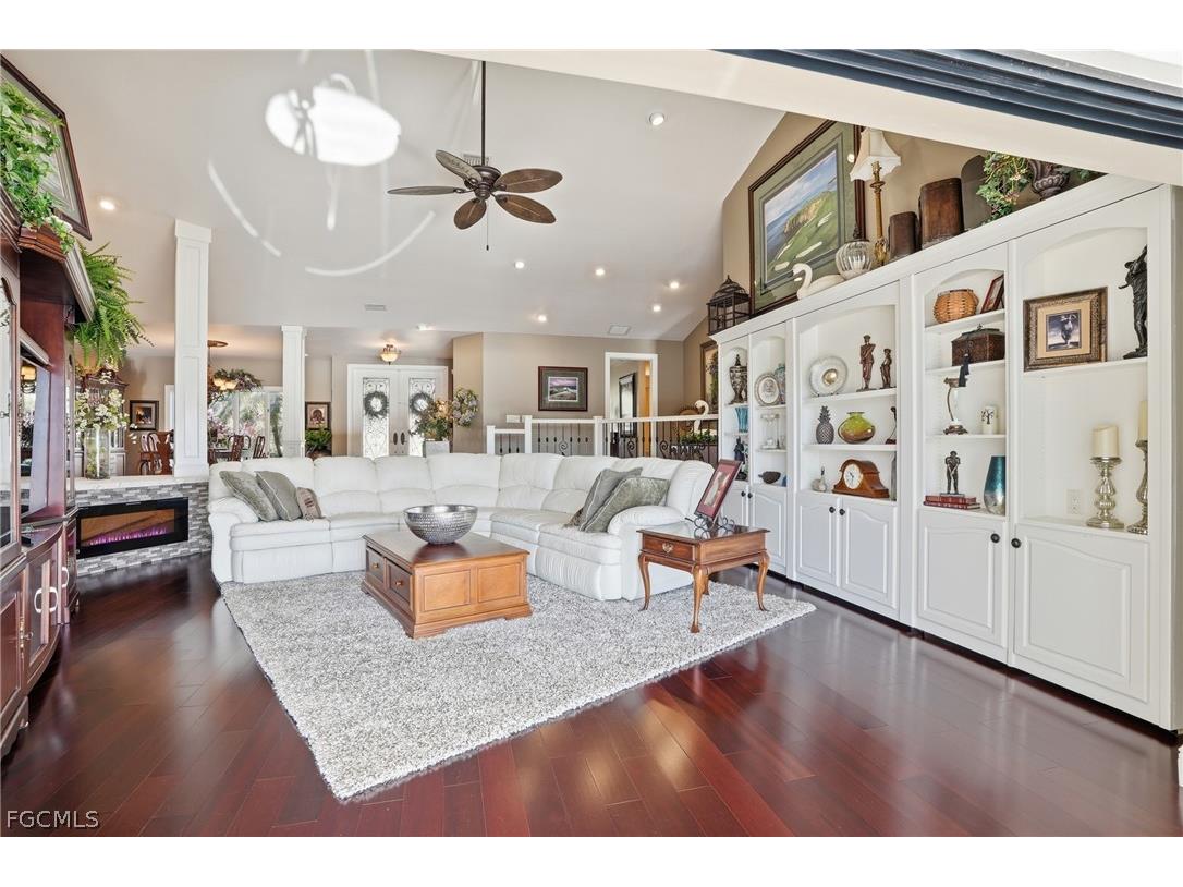 15220 Kilbirnie Drive Fort Myers FL 33912 2026006920 image7