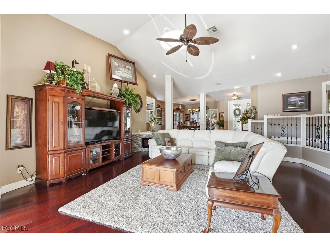 15220 Kilbirnie Drive Fort Myers FL 33912 2026006920 image8