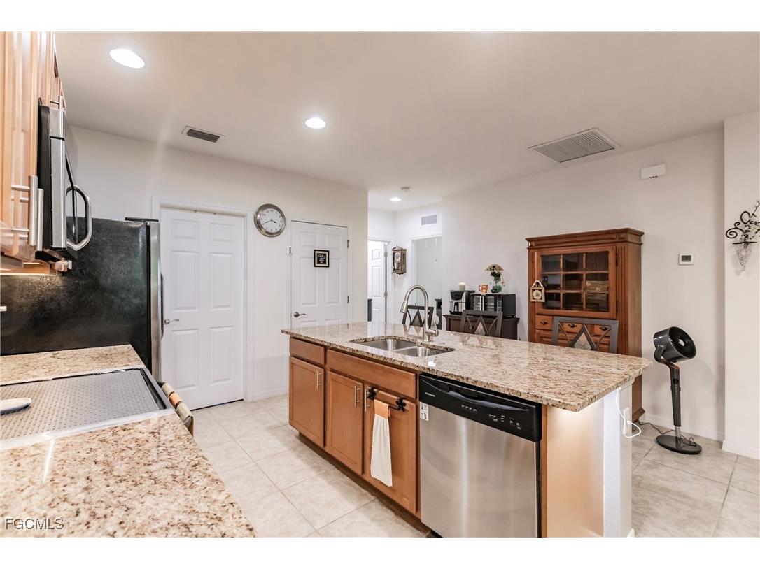 15228 Ligustrum Lane Alva FL 33920 2025013173 image12