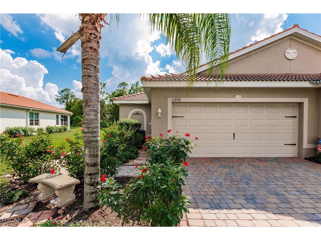 15228 Ligustrum Lane Alva FL 33920 2025013173 image3
