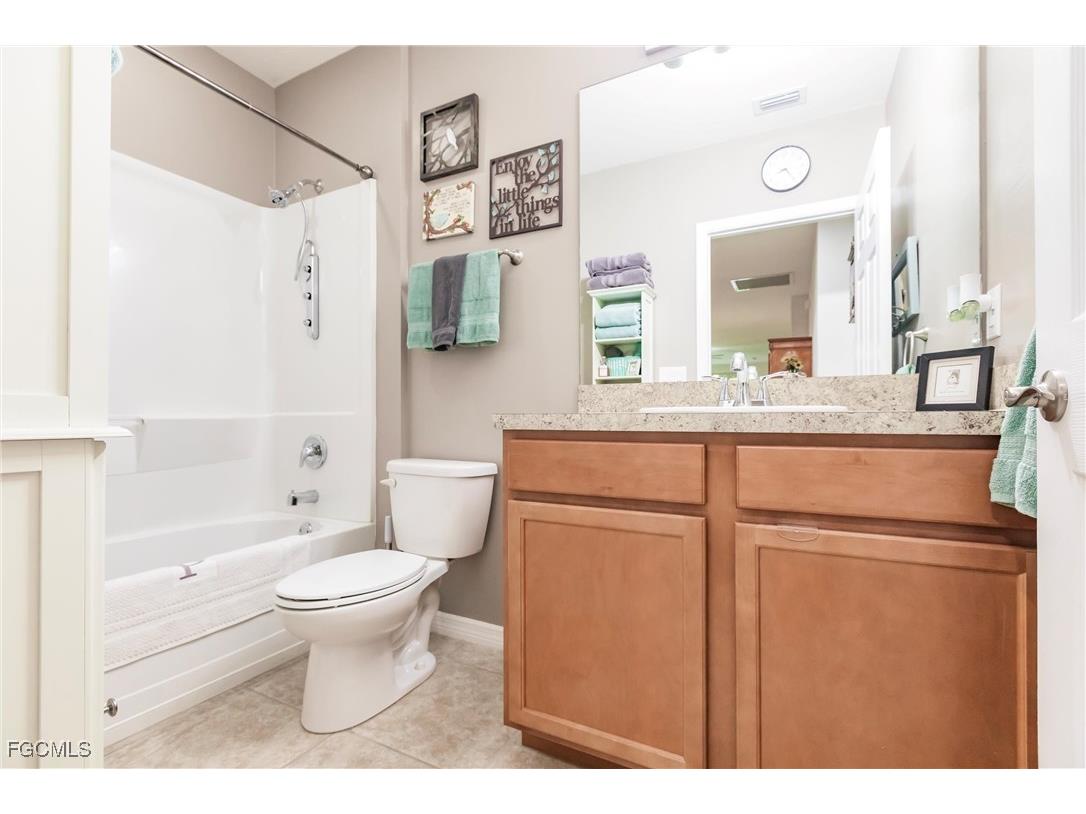 15228 Ligustrum Lane Alva FL 33920 2025013173 image38