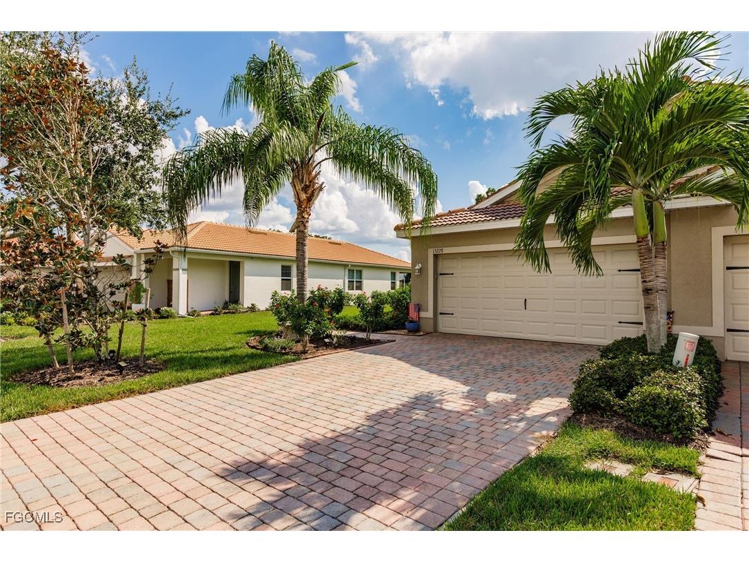 15228 Ligustrum Lane Alva FL 33920 2025013173 image4