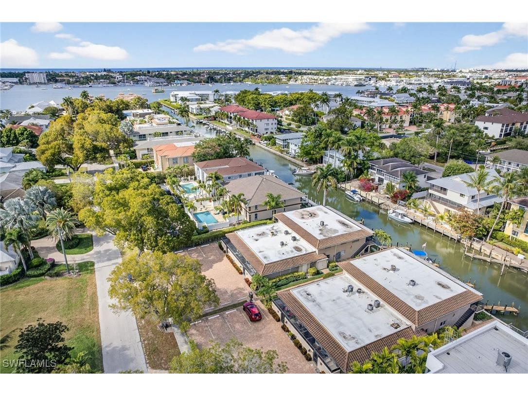1523 Chesapeake Avenue #B4 Naples FL 34102 226001882 image36