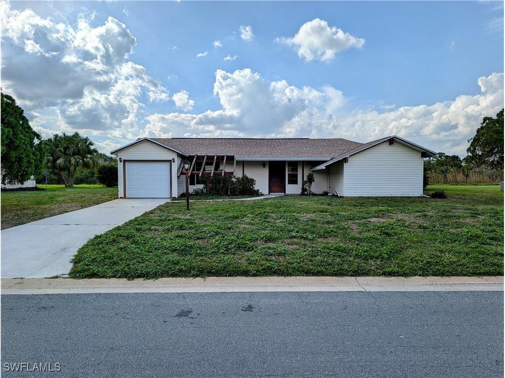 1523 Medford Place Lehigh Acres FL 33936 224090119 image1