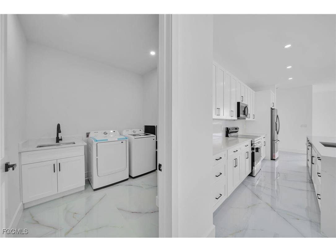 1523 NE 19th Avenue Cape Coral FL 33909 2025008230 image10