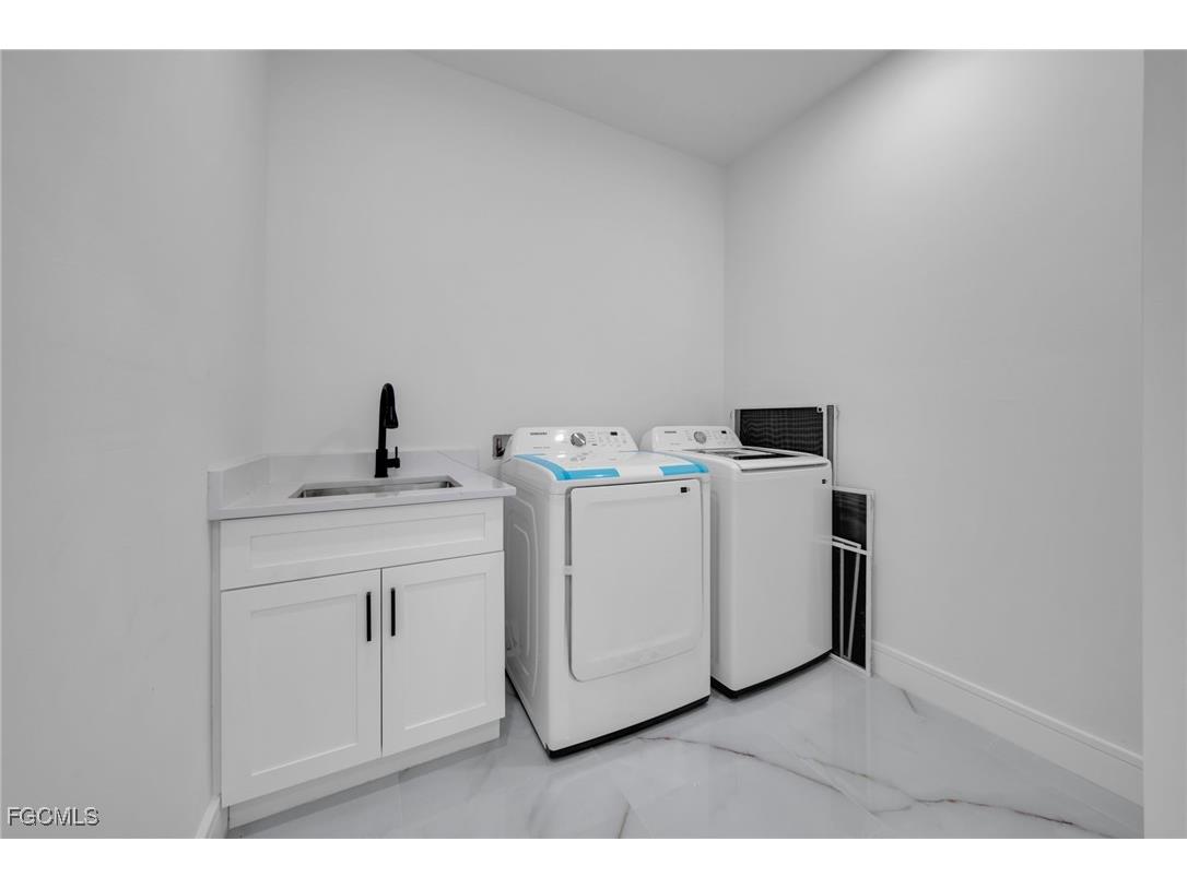 1523 NE 19th Avenue Cape Coral FL 33909 2025008230 image11