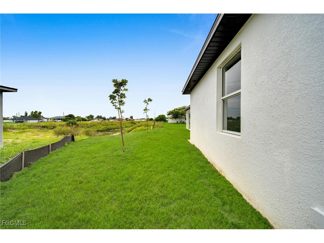 1523 NE 19th Avenue Cape Coral FL 33909 2025008230 image31
