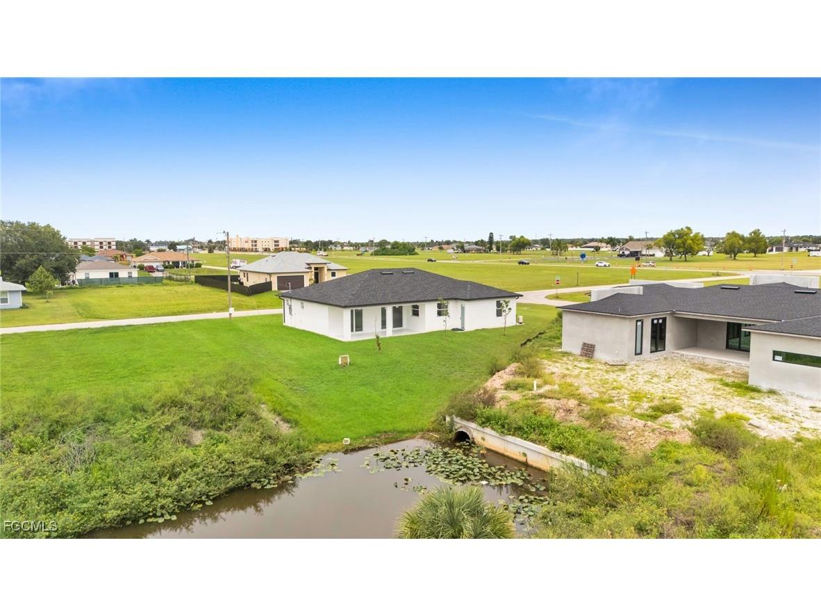 1523 NE 19th Avenue Cape Coral FL 33909 2025008230 image36