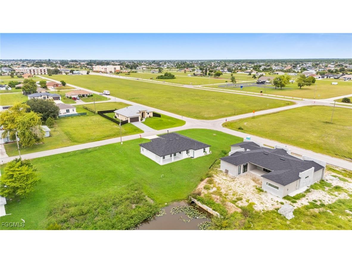 1523 NE 19th Avenue Cape Coral FL 33909 2025008230 image37