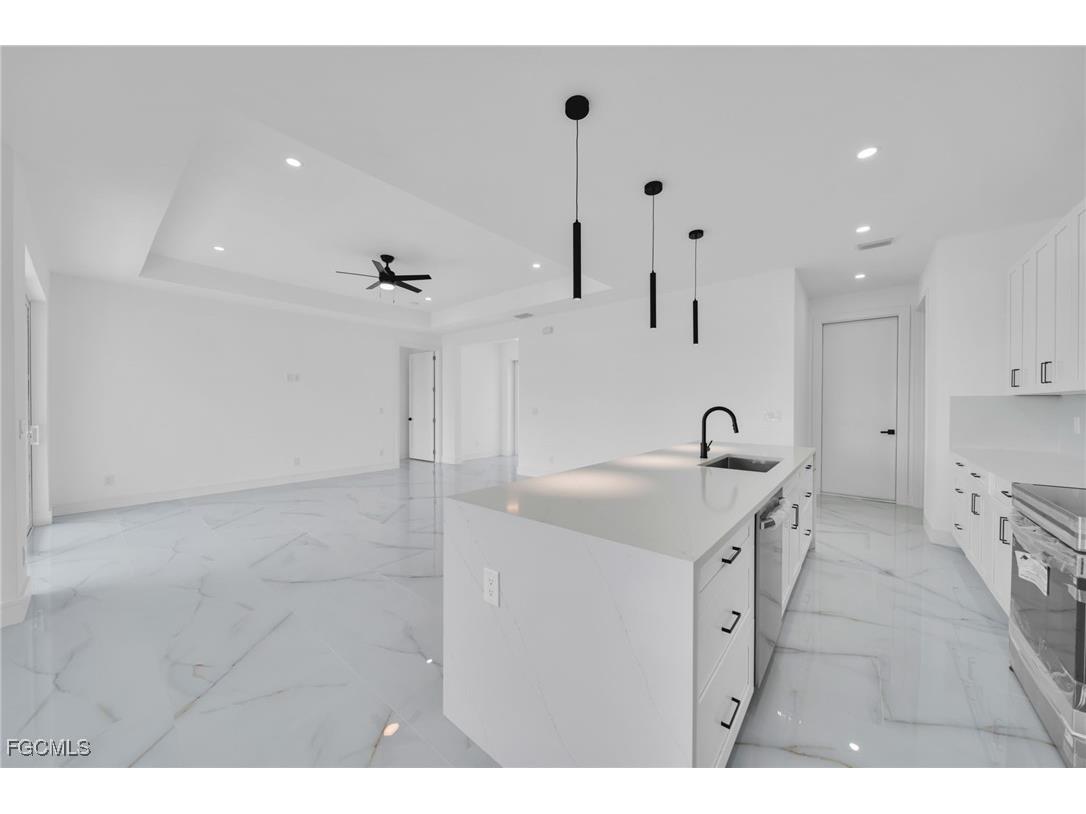 1523 NE 19th Avenue Cape Coral FL 33909 2025008230 image7