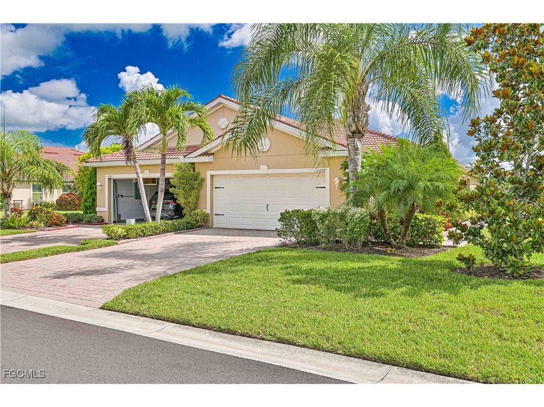 15239 Ligustrum Lane Alva FL 33920 2025018248 image1