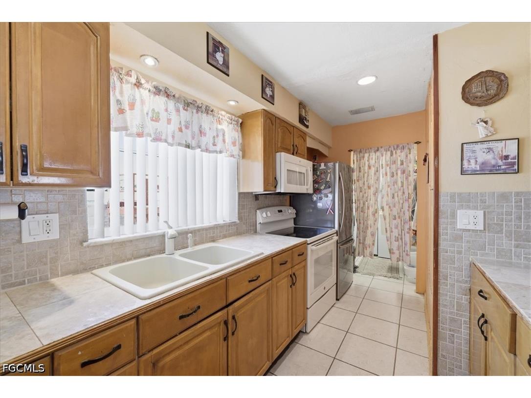 1524 Markdale Street E Lehigh Acres FL 33936 2026017419 image11