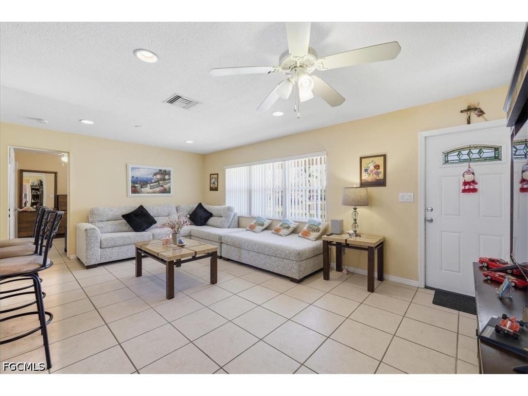 1524 Markdale Street E Lehigh Acres FL 33936 2026017419 image6