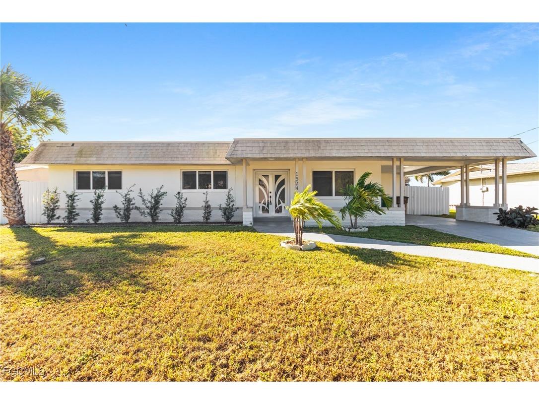 1524 NE 4th Lane Cape Coral FL 33909 2025016903 image1