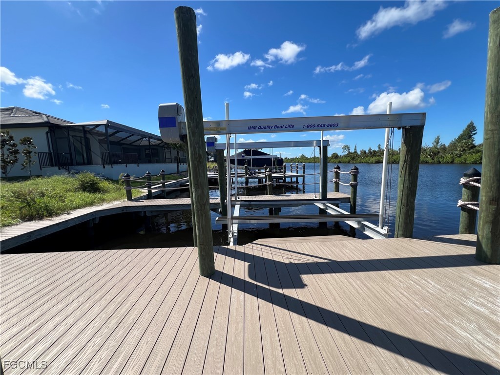 1524 NW 42nd Avenue Cape Coral FL 33993 2025011605 image8