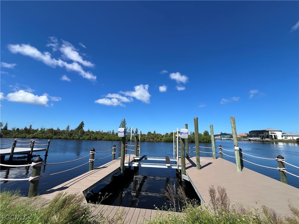 1524 NW 42nd Avenue Cape Coral FL 33993 2025011605 image9