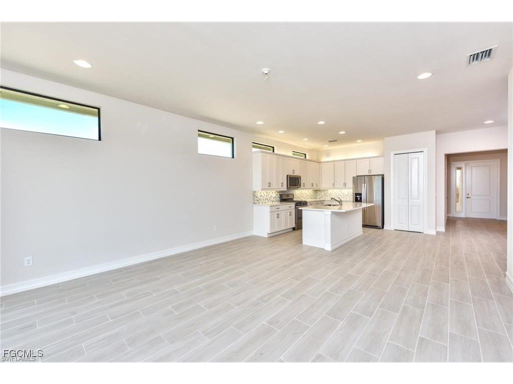 15241 Cortona Way Fort Myers FL 33908 2025015123 image5