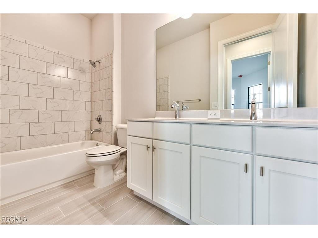 15241 Cortona Way Fort Myers FL 33908 2025015123 image9