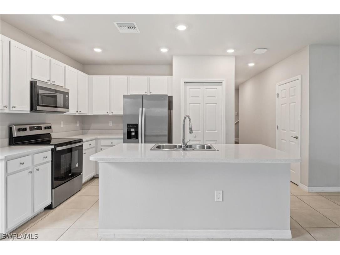 15245 Wildflower Circle Naples FL 34119 226010836 image8
