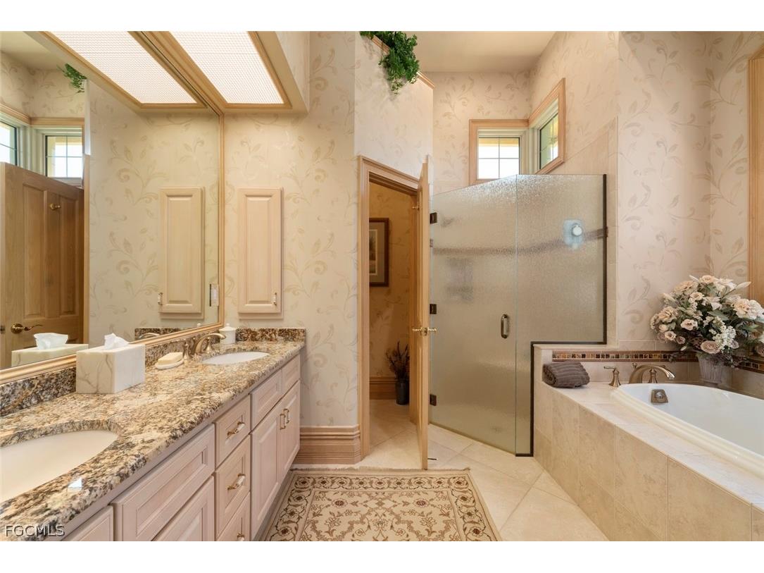 15248 Fiddlesticks Boulevard Fort Myers FL 33912 2026010618 image35