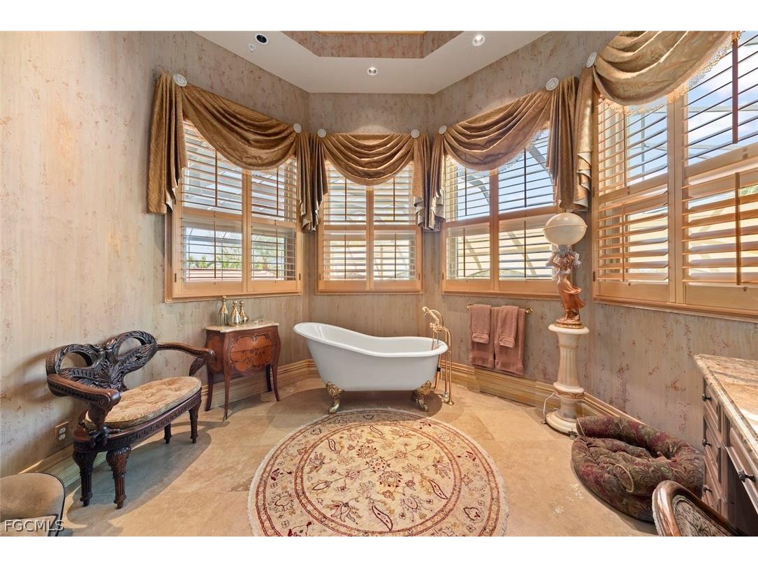 15248 Fiddlesticks Boulevard Fort Myers FL 33912 2026010618 image41