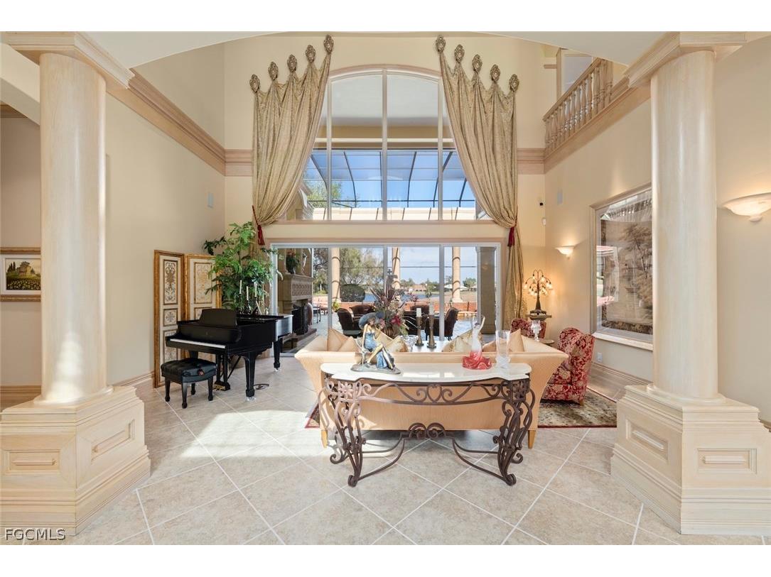 15248 Fiddlesticks Boulevard Fort Myers FL 33912 2026010618 image6