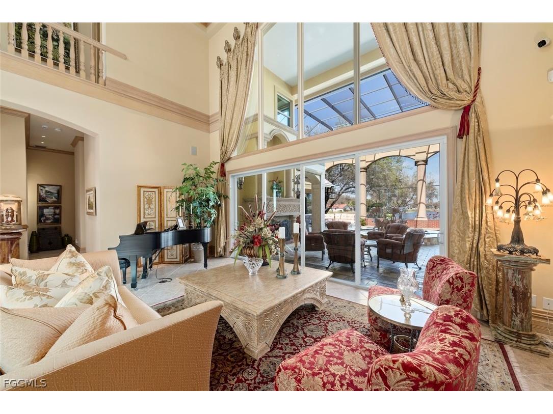 15248 Fiddlesticks Boulevard Fort Myers FL 33912 2026010618 image8