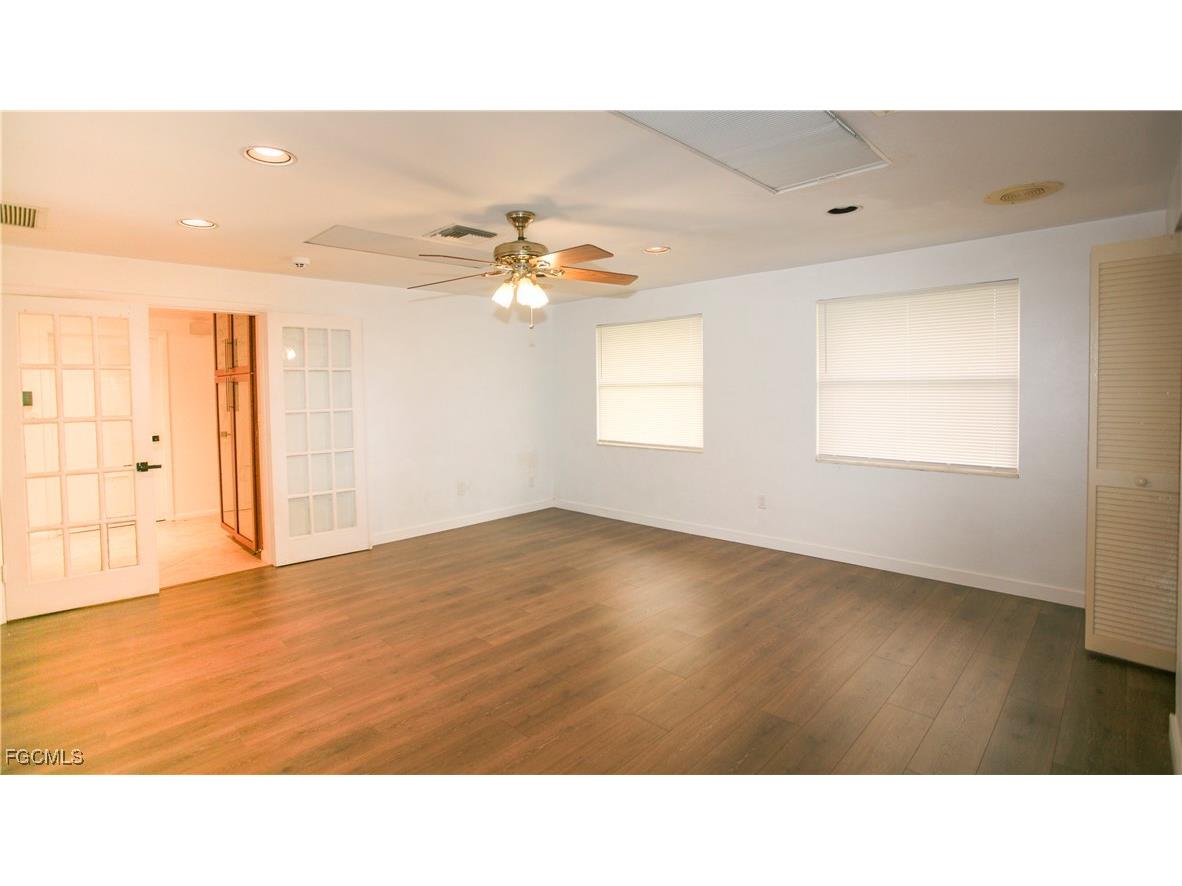 1525 Covington Circle E Fort Myers FL 33919 2026002414 image15