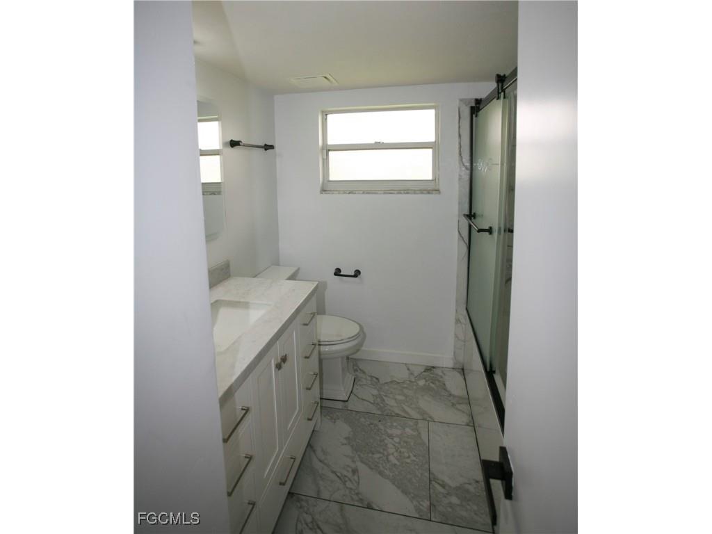 1525 Covington Circle E Fort Myers FL 33919 2026002414 image18