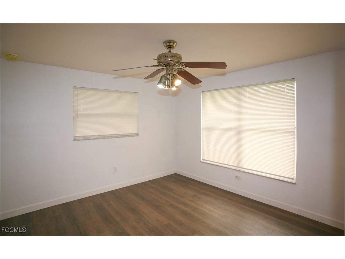 1525 Covington Circle E Fort Myers FL 33919 2026002414 image21