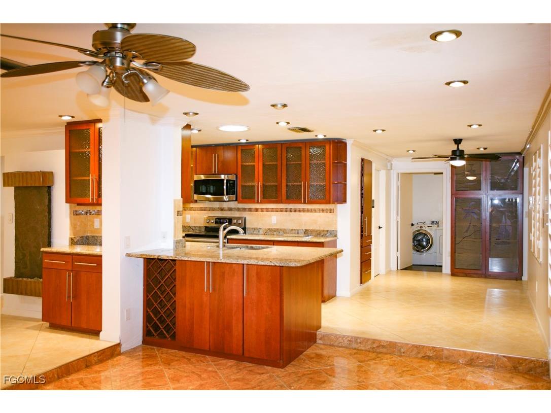 1525 Covington Circle E Fort Myers FL 33919 2026002414 image8