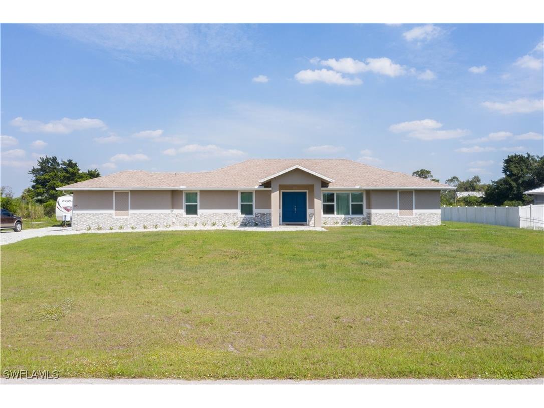 1525 Linwood Avenue Alva FL 33920 224078141 image1