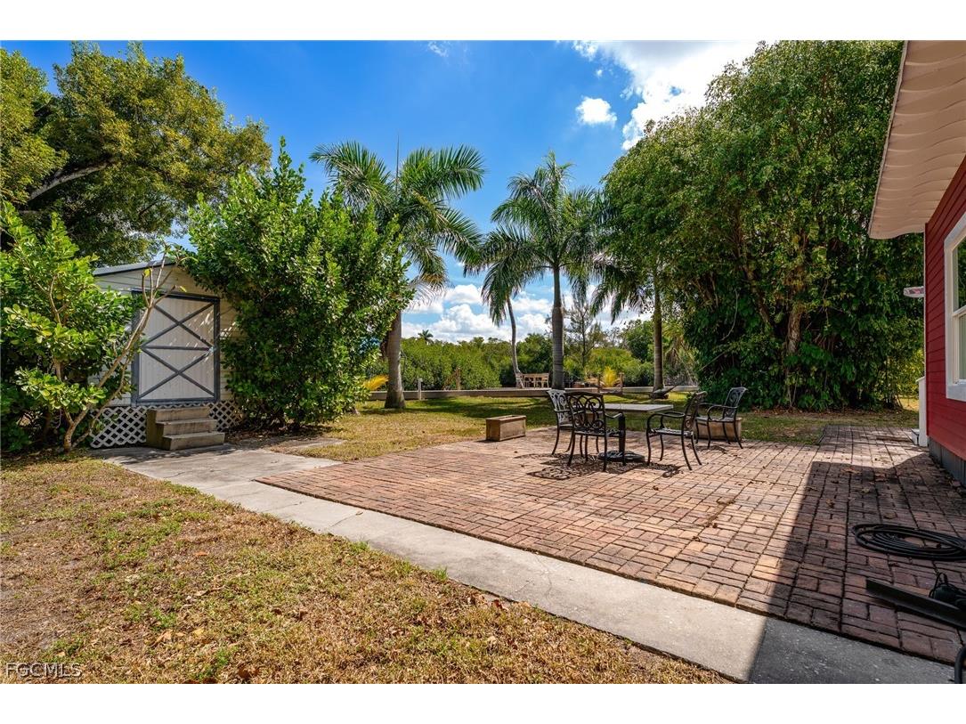 1525 Palm Avenue Fort Myers FL 33916 2026008944 image41