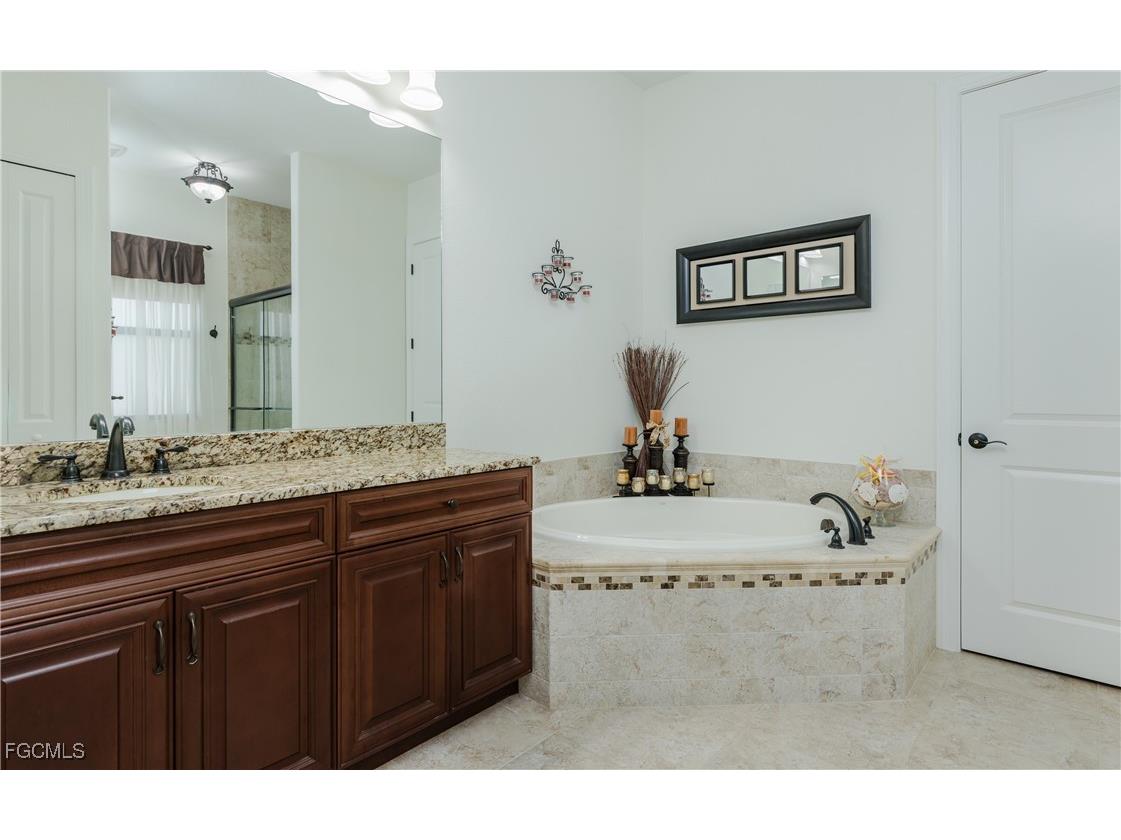 1525 SW 57th Terrace Cape Coral FL 33914 2026001651 image19