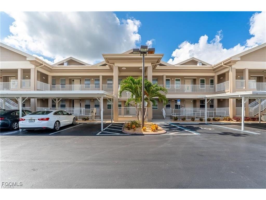 15250 Riverbend Boulevard #101 North Fort Myers FL 33917 2026003274 image1