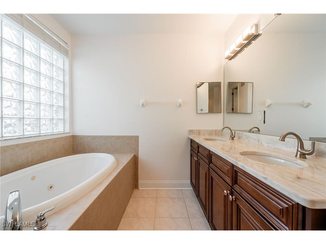 15250 Riverbend Boulevard #101 North Fort Myers FL 33917 225055376 image11