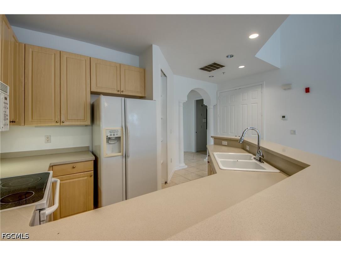 15250 Riverbend Boulevard #204 North Fort Myers FL 33917 2026017990 image10