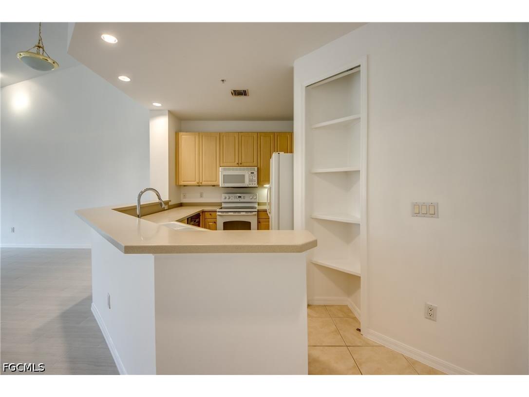 15250 Riverbend Boulevard #204 North Fort Myers FL 33917 2026017990 image18