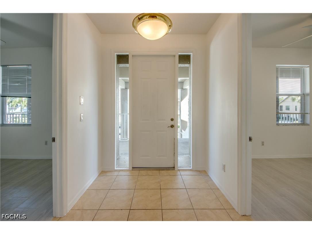 15250 Riverbend Boulevard #204 North Fort Myers FL 33917 2026017990 image3
