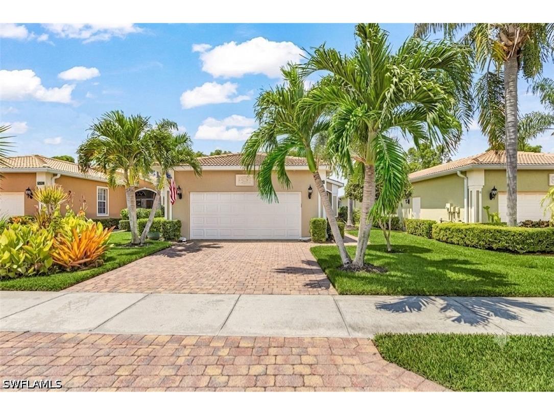 15253 Cortona Way Naples FL 34120 226025035 image20