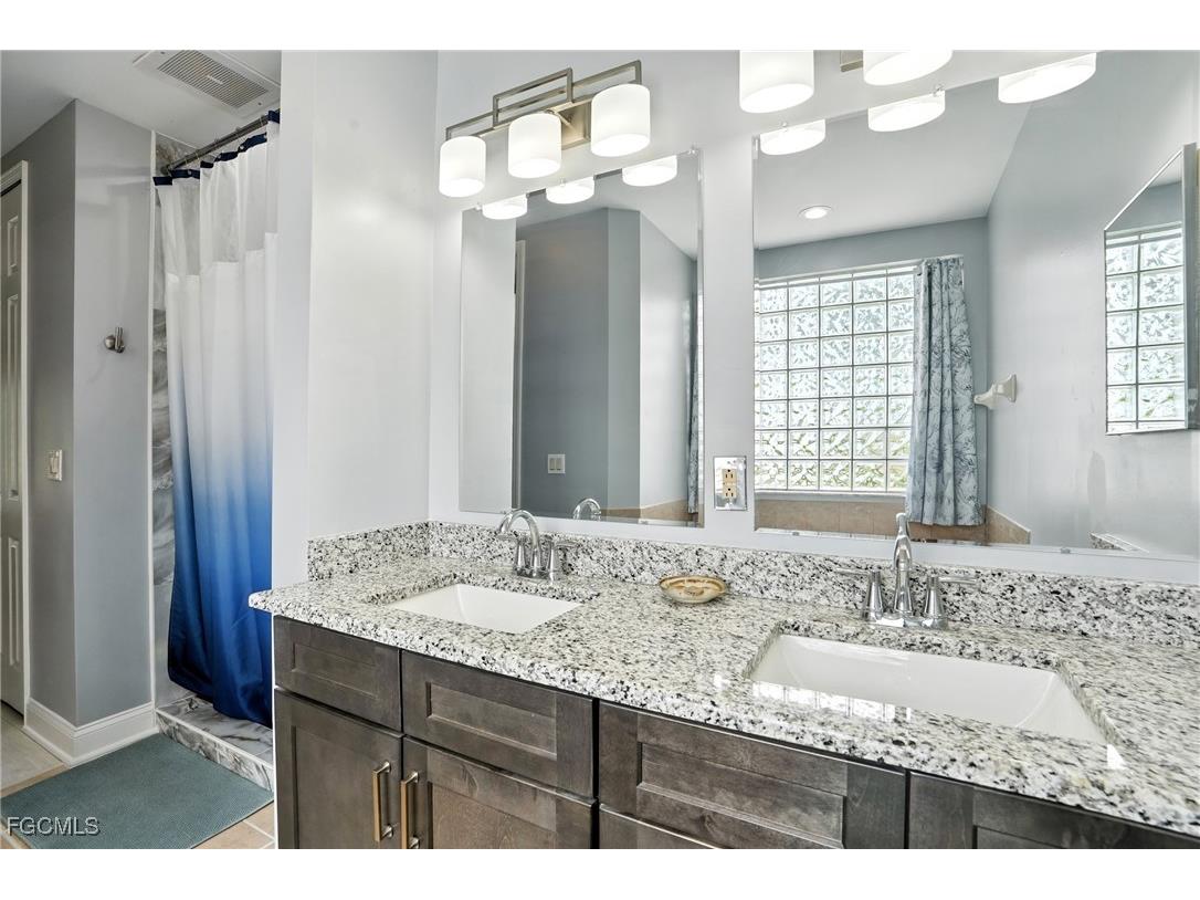 15256 Riverbend Boulevard #105 North Fort Myers FL 33917 2025008051 image15