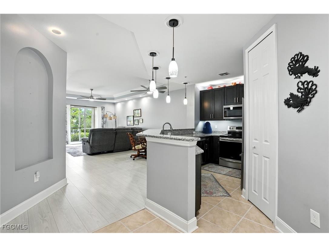 15256 Riverbend Boulevard #105 North Fort Myers FL 33917 2025008051 image23