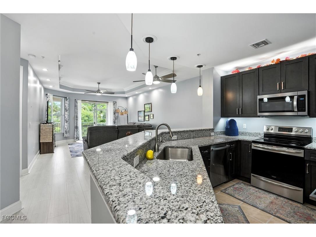 15256 Riverbend Boulevard #105 North Fort Myers FL 33917 2025008051 image24