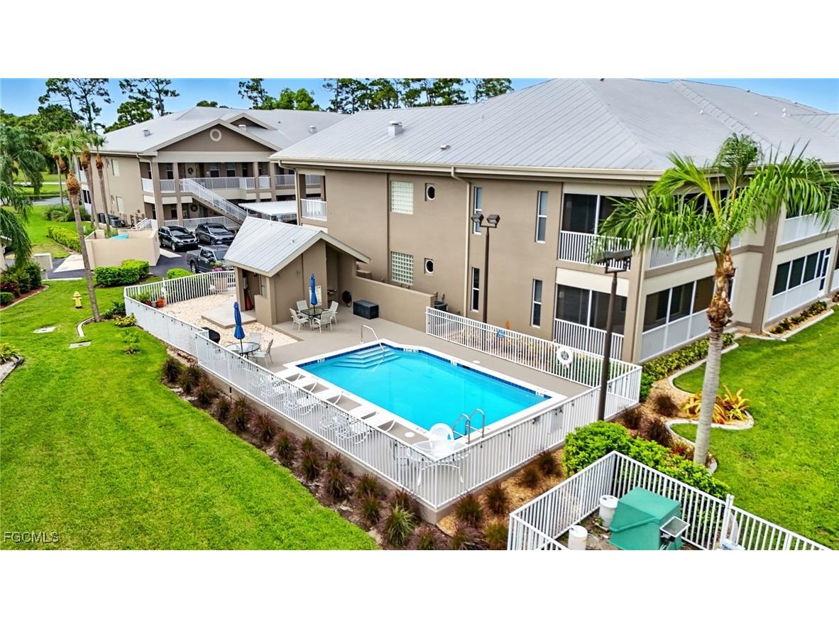 15256 Riverbend Boulevard #105 North Fort Myers FL 33917 2025008051 image29