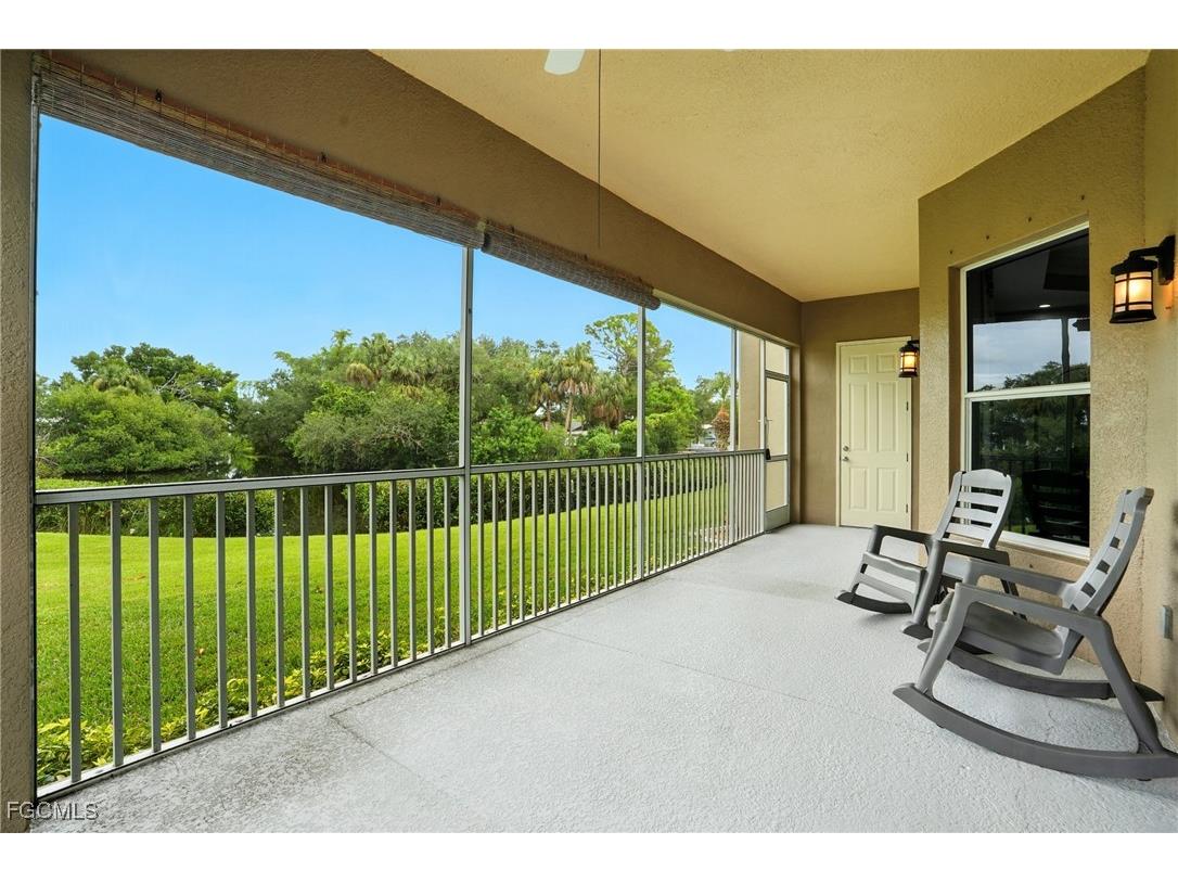 15256 Riverbend Boulevard #105 North Fort Myers FL 33917 2025008051 image32