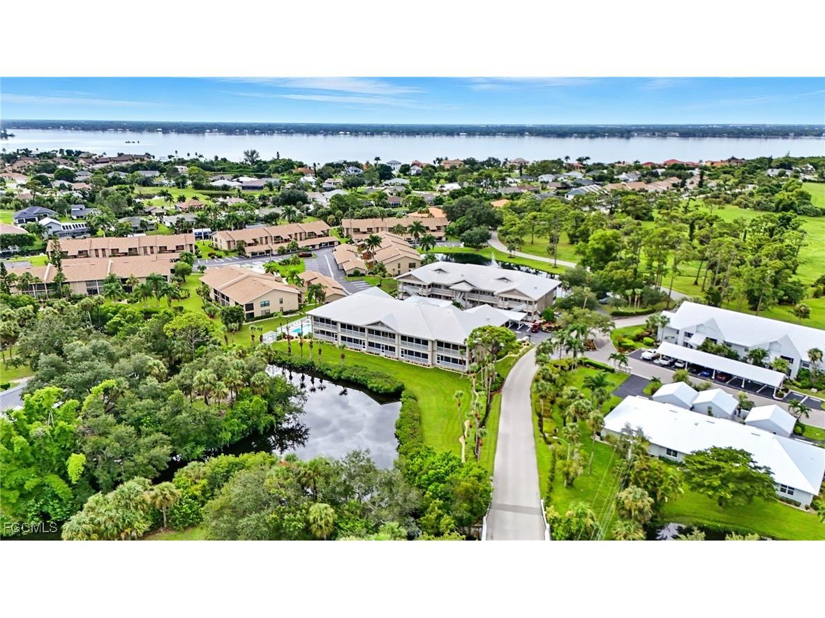 15256 Riverbend Boulevard #105 North Fort Myers FL 33917 2025008051 image40