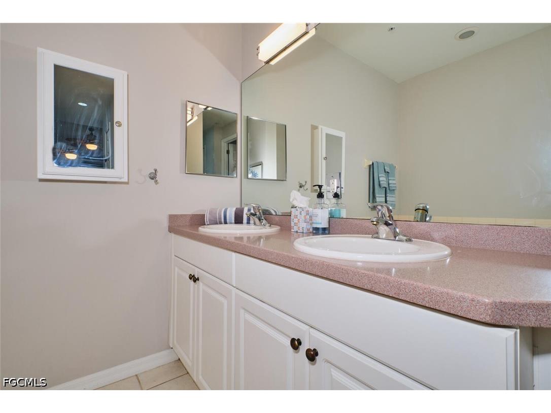 15256 Riverbend Boulevard #202 North Fort Myers FL 33917 2026016678 image16