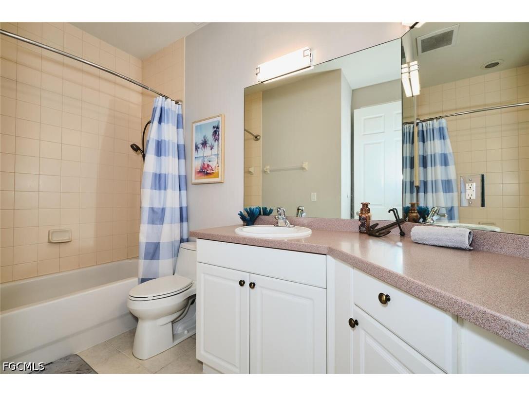 15256 Riverbend Boulevard #202 North Fort Myers FL 33917 2026016678 image18